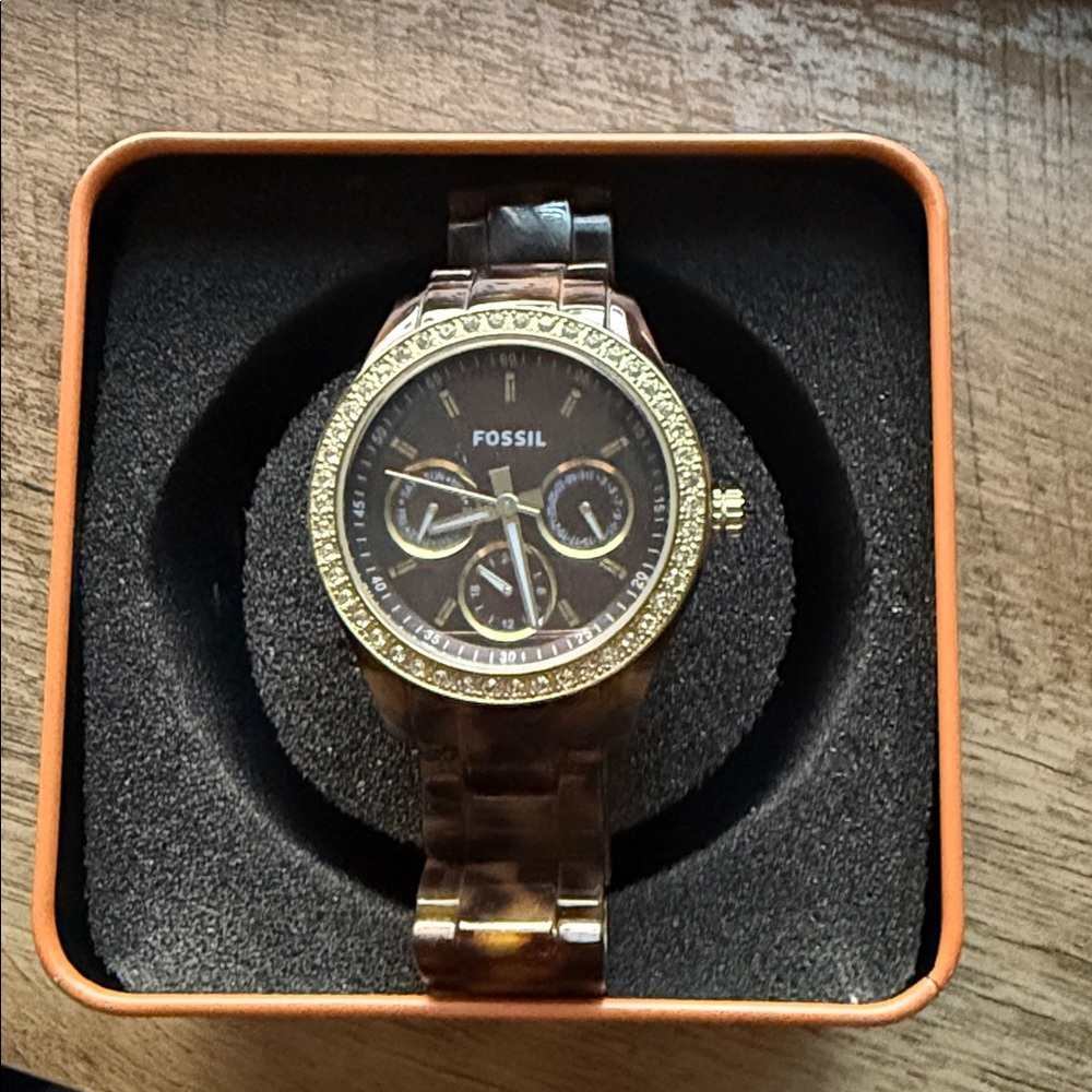 Fossil Women’s Gold and Brown Watch